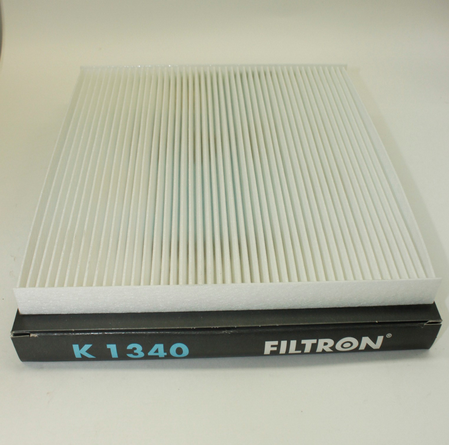Фильтр салона FILTRON K1340 HYUNDAI Grandeur / Azera 11-, Santa Fe III / Grand Santa Fe 12-, Sonata  от магазина А-маркет